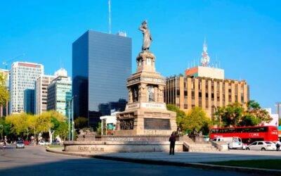 Monumento a Cuauhtémoc: Historia del monumento que da nombre a nuestra colonia